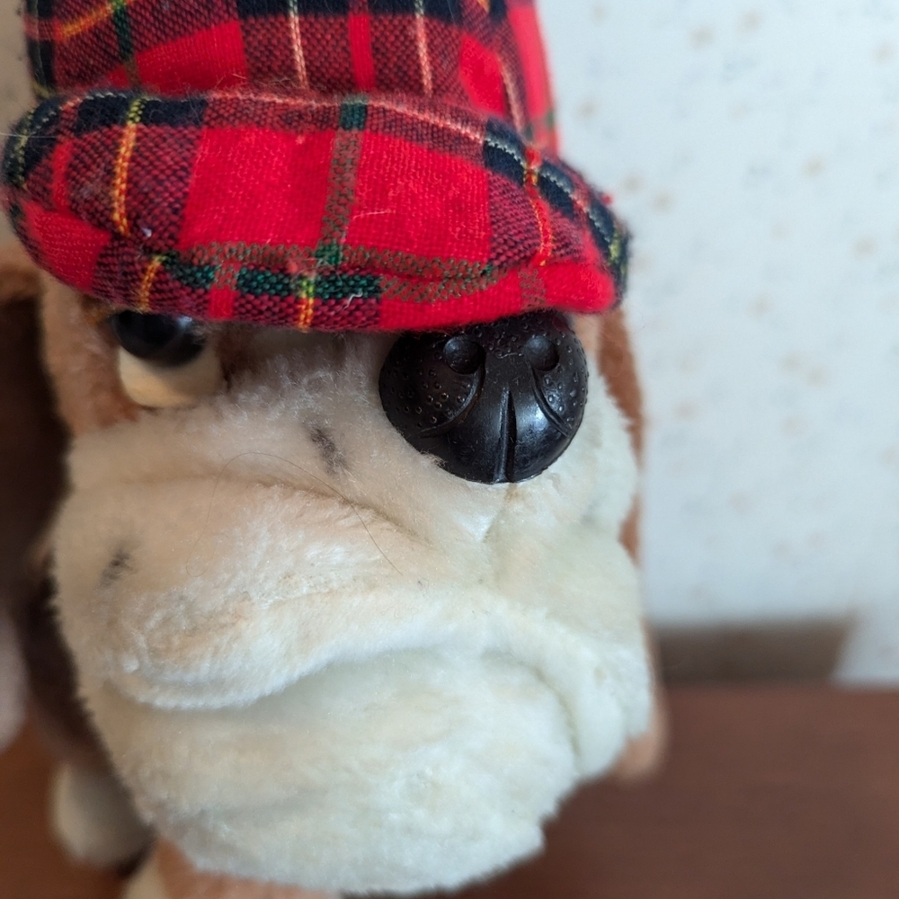 1978 Dakin Bassett Hound Dog Sherlock Plaid Cap Detective "Shylock" - Picture 7 of 12